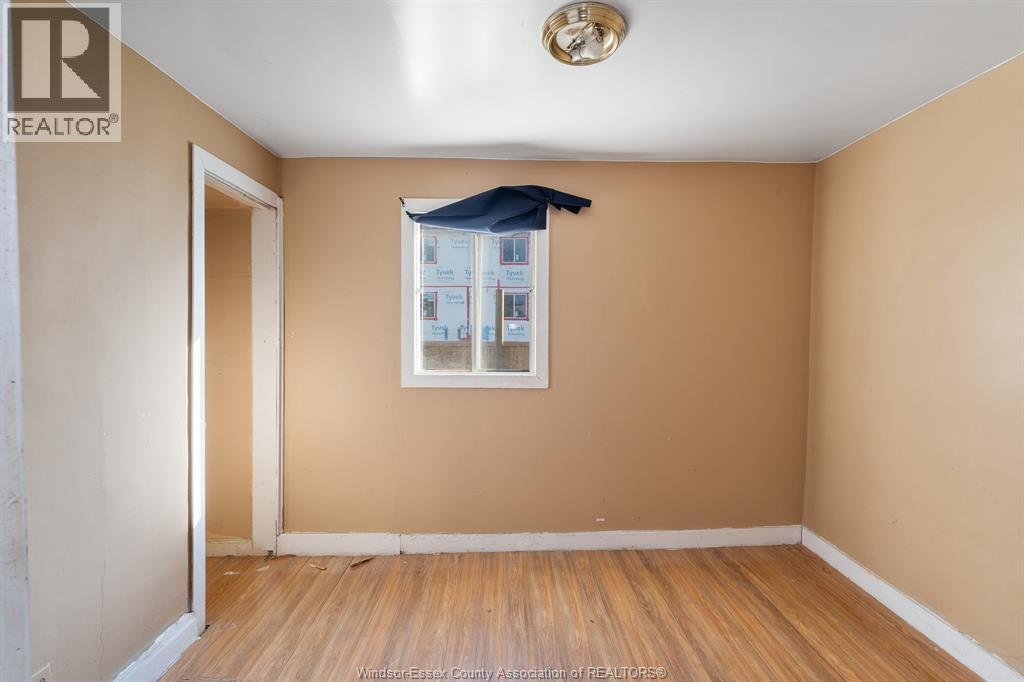 769 Brant, Windsor, Ontario  N9A 3E9 - Photo 3 - 25027246