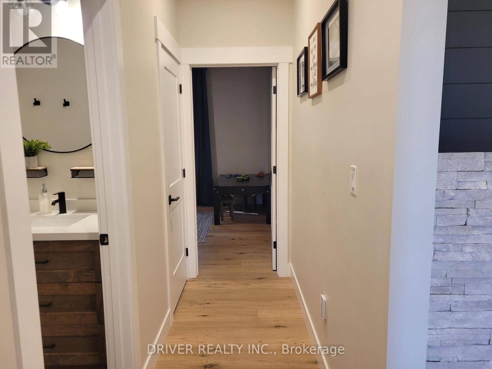 5070 Plank Road, Bayham, Ontario  N0J 1Z0 - Photo 22 - X12405738