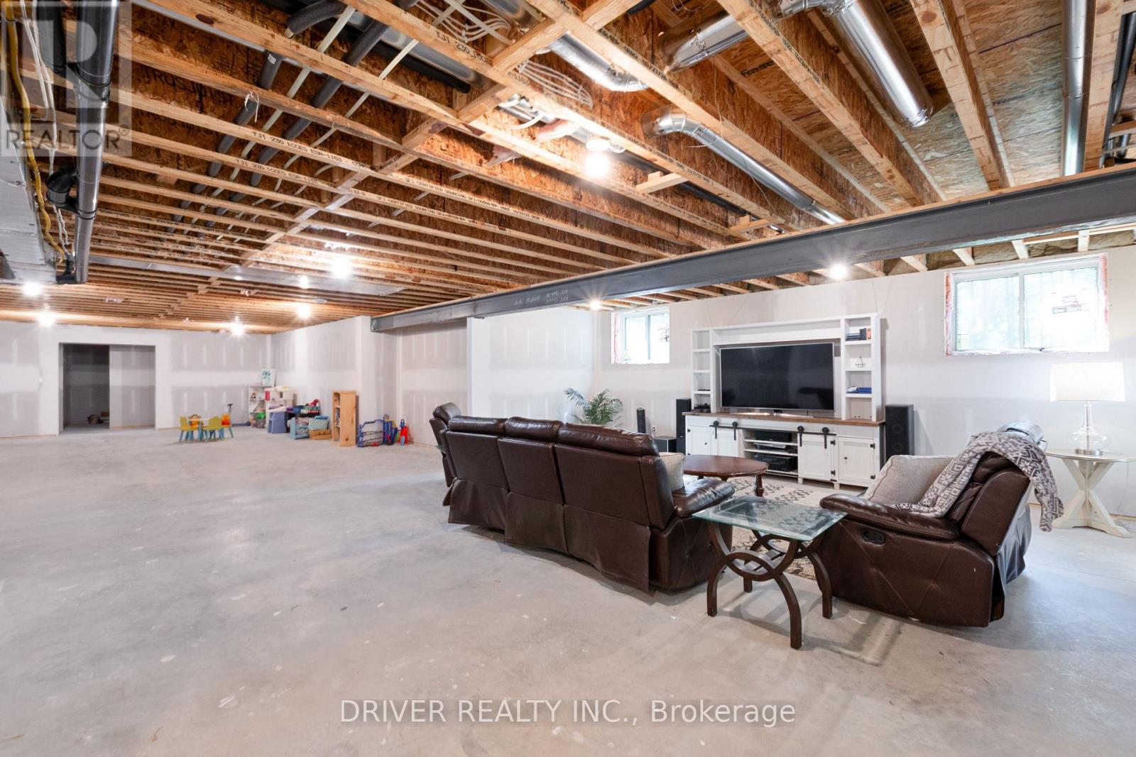 5070 Plank Road, Bayham, Ontario  N0J 1Z0 - Photo 27 - X12405738