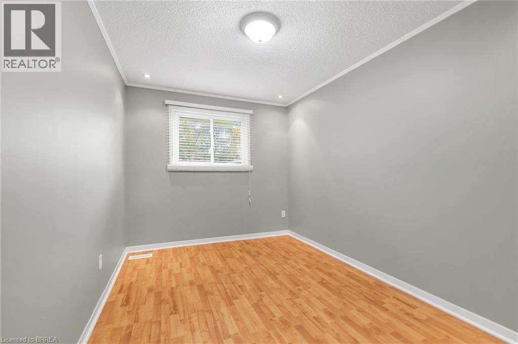 61 Woodlawn Avenue, Brantford, Ontario  N3V 1A6 - Photo 12 - 40757534