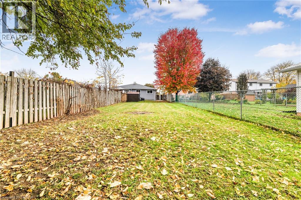 61 Woodlawn Avenue, Brantford, Ontario  N3V 1A6 - Photo 21 - 40757534