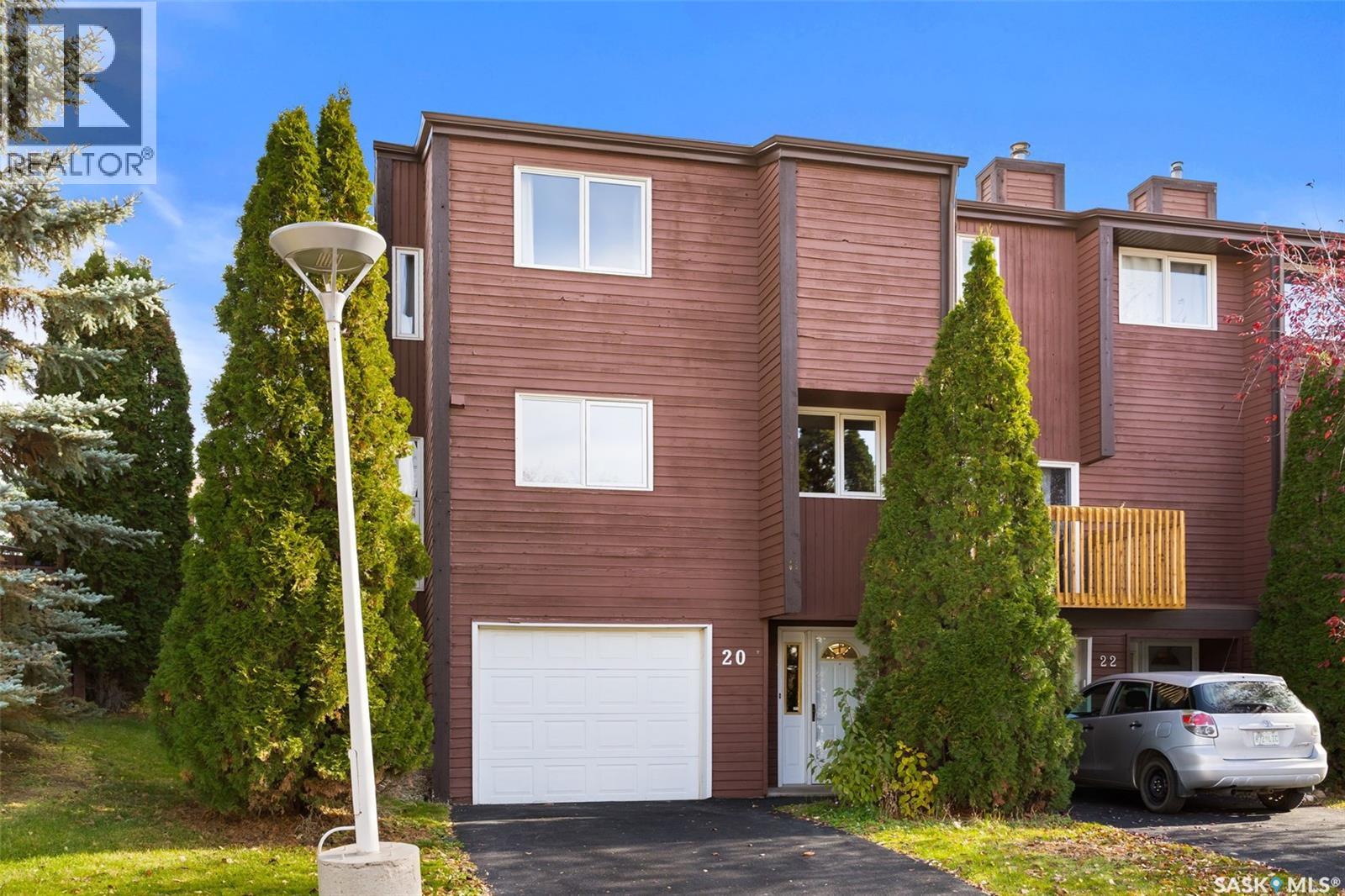 20 Odin WALK, regina, Saskatchewan