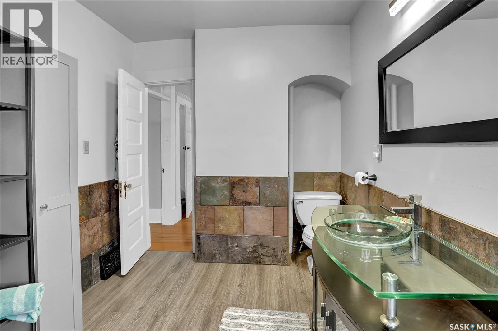 1136 1st Avenue Nw, Moose Jaw, Saskatchewan  S6H 3N3 - Photo 38 - SK021755