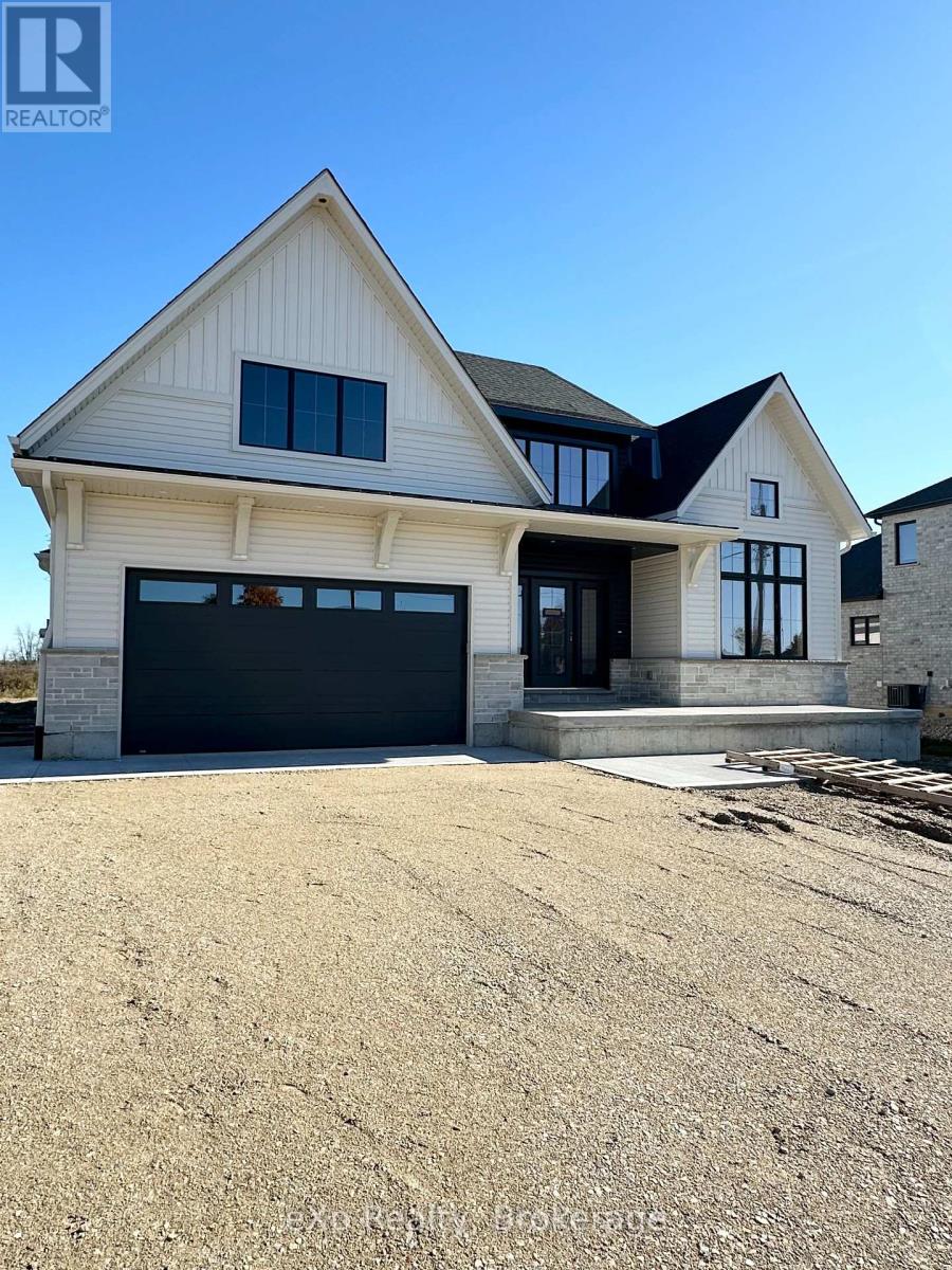 1036 Walton Avenue N, North Perth, Ontario  N4W 3S2 - Photo 2 - X12456108