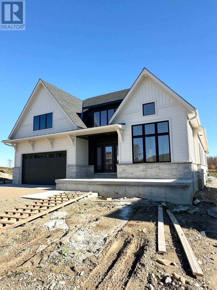 1036 Walton Avenue N, North Perth, Ontario  N4W 3S2 - Photo 3 - X12456108