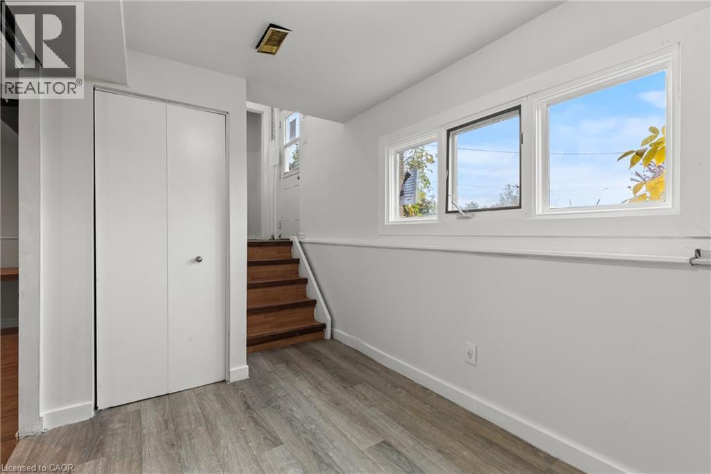 201 Ontario Street, Thorold, Ontario  L2V 1E3 - Photo 22 - 40781277