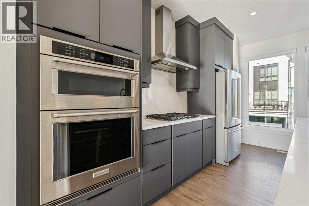 228 Sovereign Common Sw, Calgary, Alberta  T3C 3Y3 - Photo 15 - A2252893