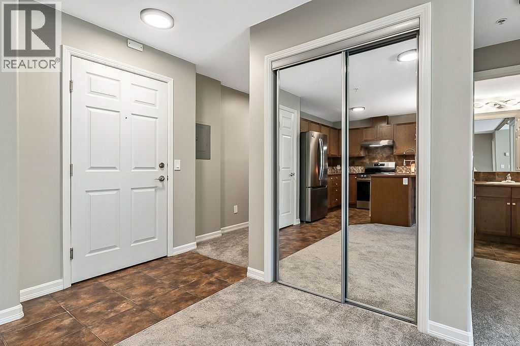 2105, 92 Crystal Shores Road, Okotoks, Alberta  T1S 2M9 - Photo 3 - A2258429