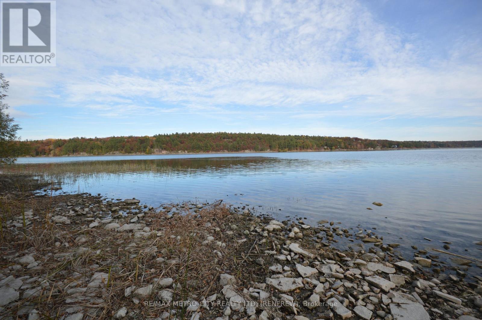 00 Faught Road, Whitewater Region, Ontario  K0J 0A6 - Photo 2 - X12196061