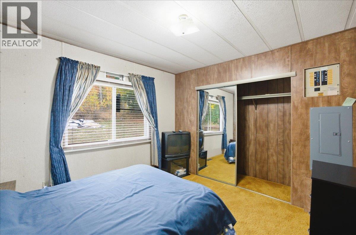 2413 Doukhobour Road, Castlegar, British Columbia  V1N 4P2 - Photo 22 - 10366528