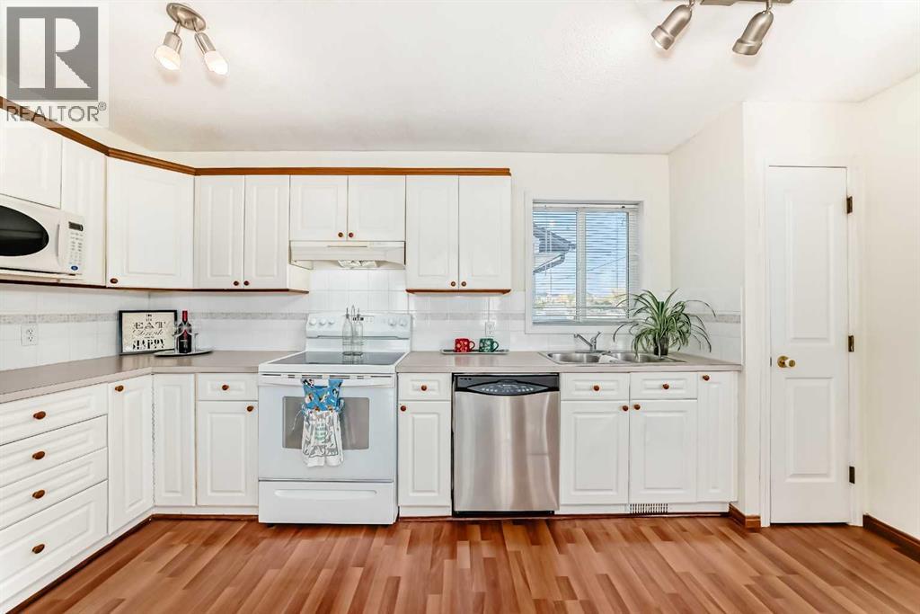139 Bridlewood Circle Sw, Calgary, Alberta  T2Y 3L1 - Photo 8 - A2260057