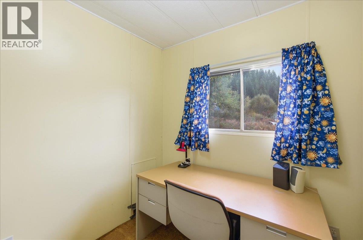 2413 Doukhobour Road, Castlegar, British Columbia  V1N 4P2 - Photo 27 - 10366528