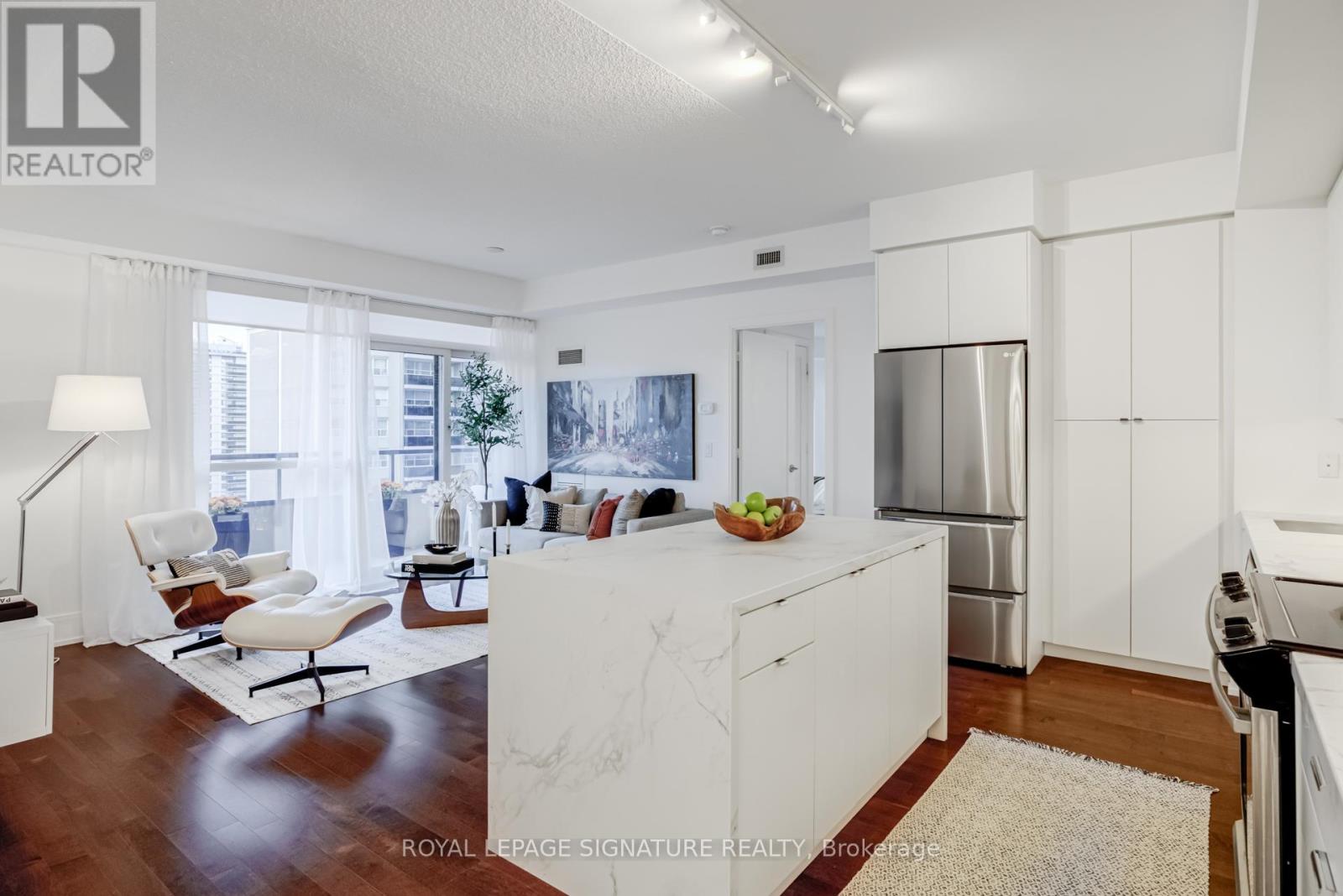 1303 - 25 Broadway Avenue, Toronto, Ontario  M4P 1T7 - Photo 18 - C12483297