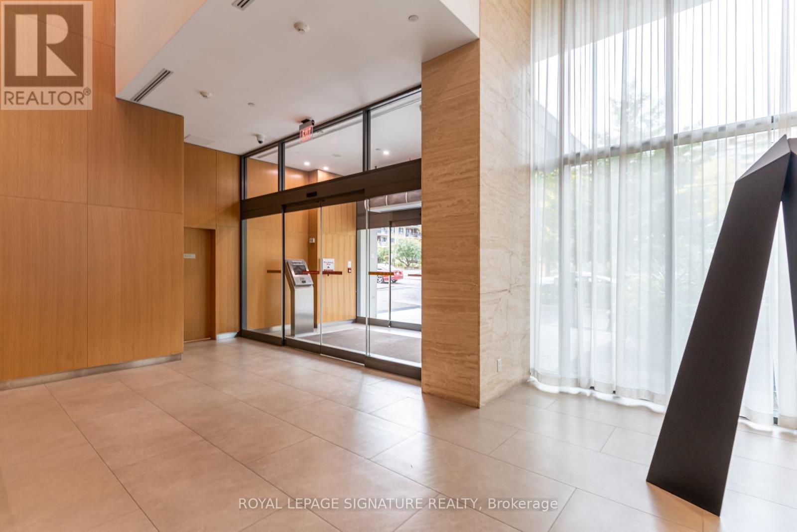 1303 - 25 Broadway Avenue, Toronto, Ontario  M4P 1T7 - Photo 4 - C12483297
