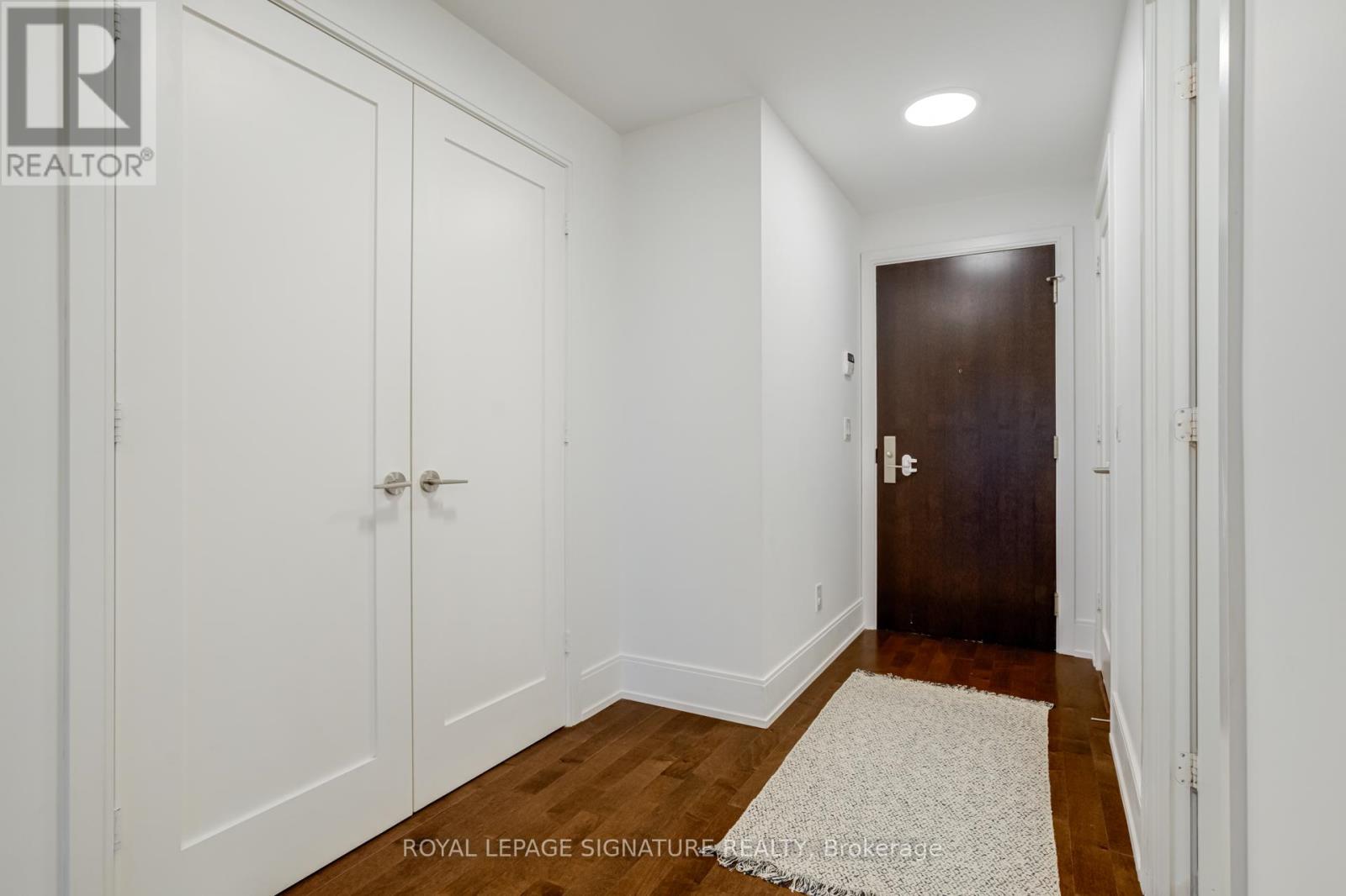 1303 - 25 Broadway Avenue, Toronto, Ontario  M4P 1T7 - Photo 8 - C12483297
