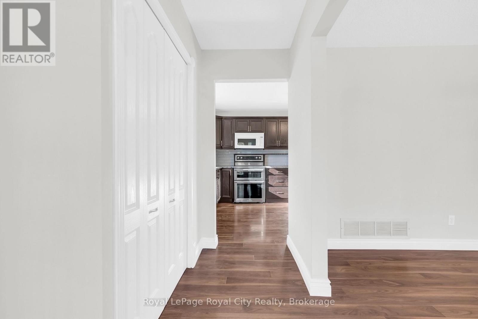56 Forest Drive, Brant, Ontario  N3L 3L9 - Photo 11 - X12483759