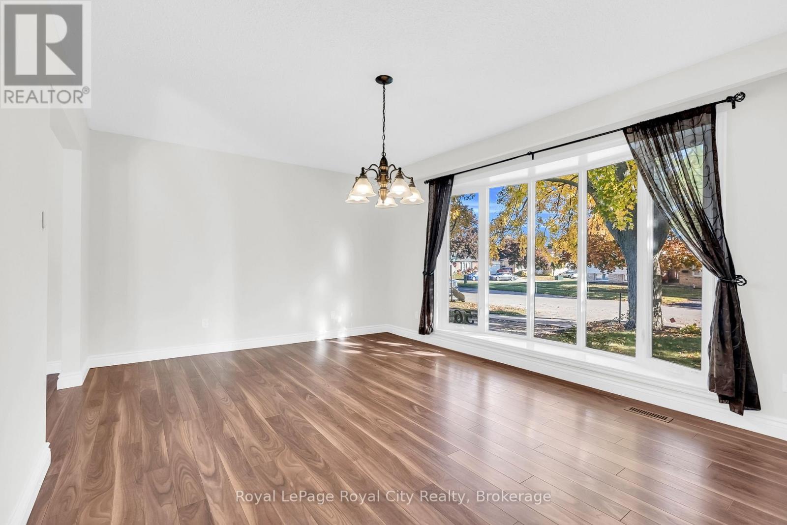 56 Forest Drive, Brant, Ontario  N3L 3L9 - Photo 12 - X12483759