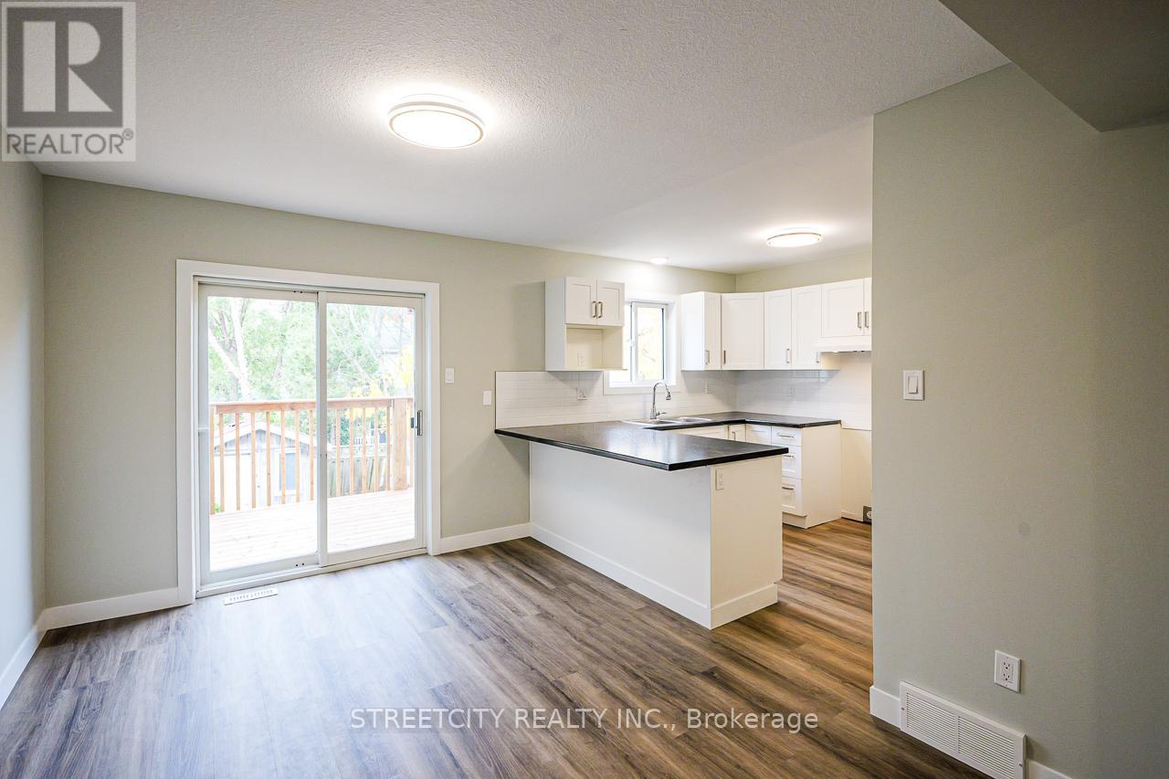 799 Deveron Crescent, London South, Ontario  N5Z 5B4 - Photo 16 - X12483710