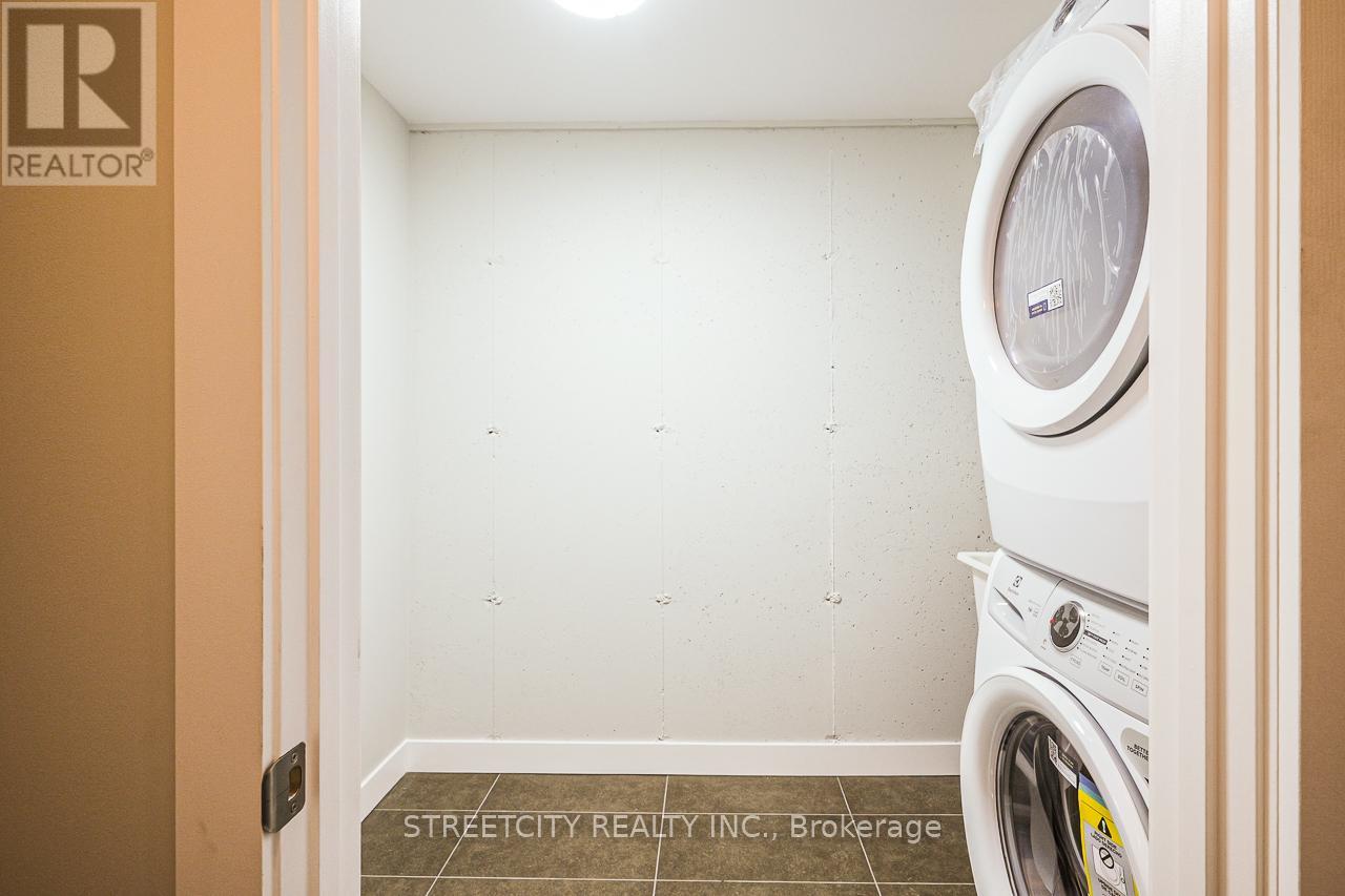 799 Deveron Crescent, London South, Ontario  N5Z 5B4 - Photo 42 - X12483710