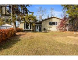 20 Clark Crescent Downtown