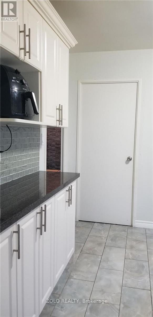 906 - 15 Vicora Linkway Way, Toronto, Ontario  M3C 1A8 - Photo 14 - C12483558