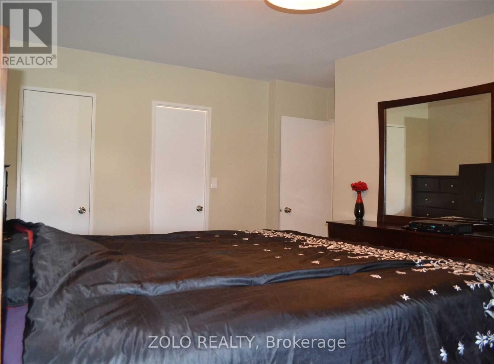 906 - 15 Vicora Linkway Way, Toronto, Ontario  M3C 1A8 - Photo 17 - C12483558