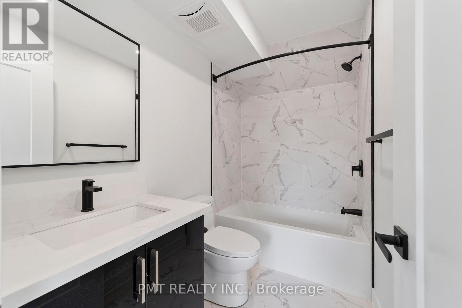 2fl - 531 Delaware Avenue N, Toronto, Ontario  M6H 2V3 - Photo 8 - C12483561