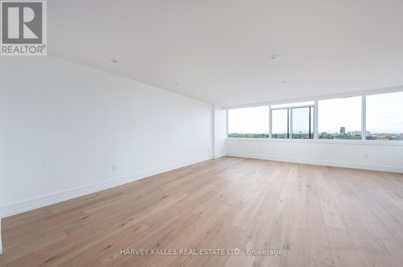 1111 - 3000 Bathurst Street, Toronto, Ontario  M6B 3B4 - Photo 12 - C12483587