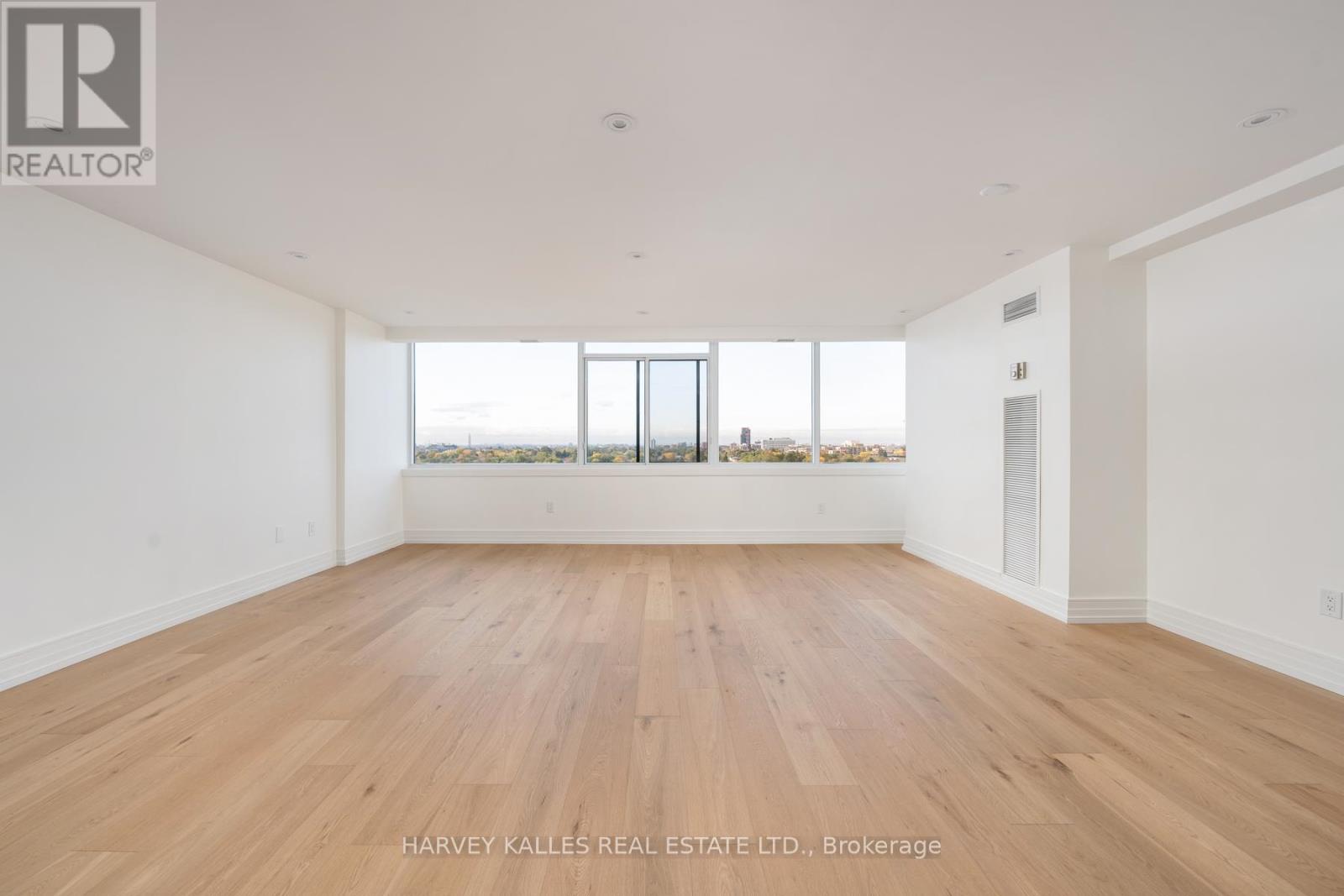 1111 - 3000 Bathurst Street, Toronto, Ontario  M6B 3B4 - Photo 14 - C12483587