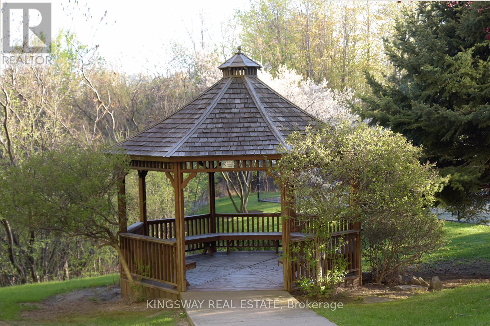 1106 - 215 Wynford Drive, Toronto, Ontario  M3C 3P5 - Photo 15 - C12483592