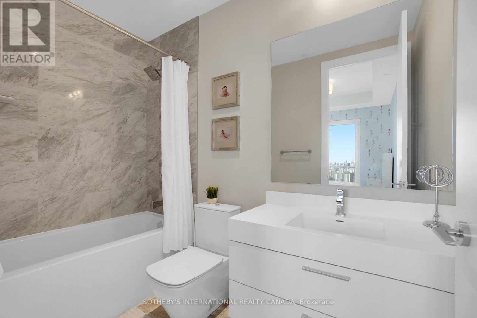 5405 - 1 Yorkville Avenue, Toronto, Ontario  M4W 0B1 - Photo 15 - C12483603