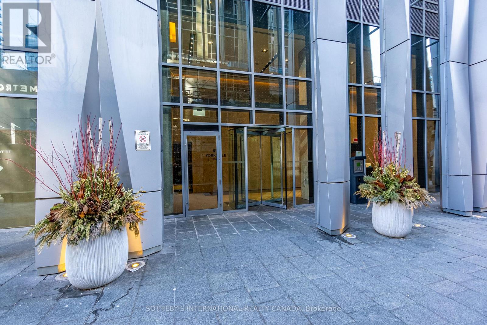 5405 - 1 Yorkville Avenue, Toronto, Ontario  M4W 0B1 - Photo 33 - C12483603