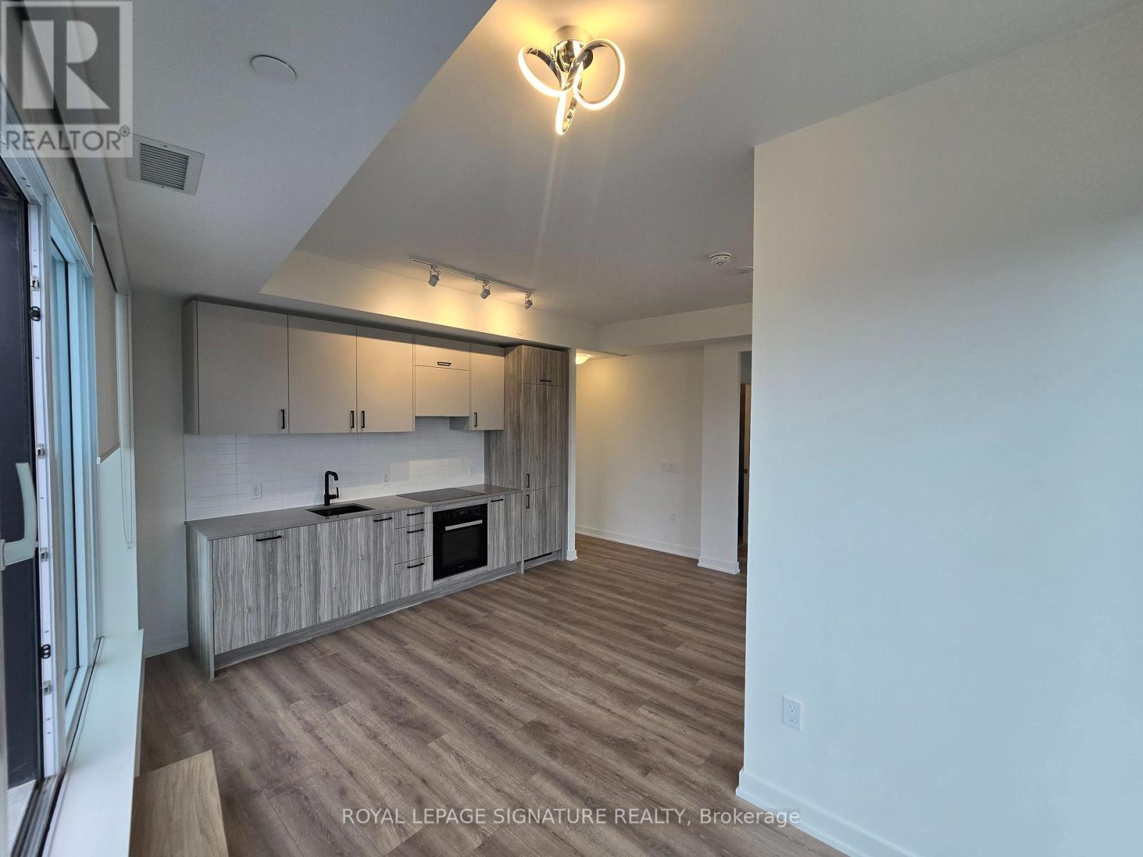 521 - 1 Kyle Lowry Road, Toronto, Ontario  M3C 0S6 - Photo 18 - C12483668