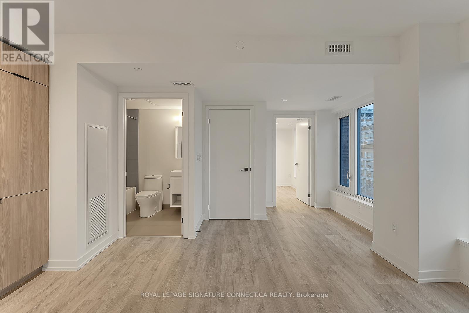 609 - 2 Augusta Avenue, Toronto, Ontario  M5V 0T3 - Photo 6 - C12483676