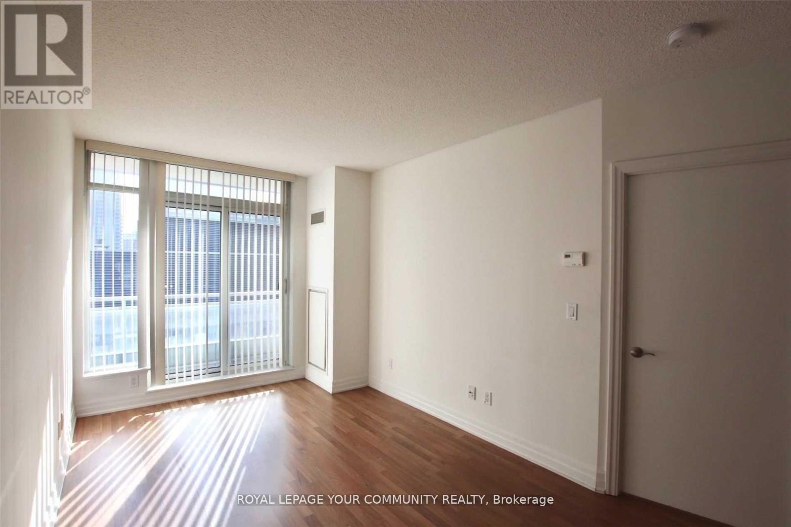 1006 - 8 Scollard Street, Toronto, Ontario  M5R 1M2 - Photo 18 - C12483693