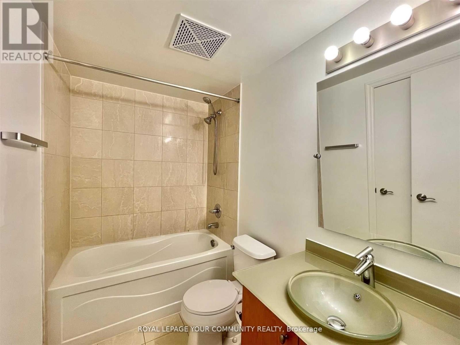 1006 - 8 Scollard Street, Toronto, Ontario  M5R 1M2 - Photo 21 - C12483693