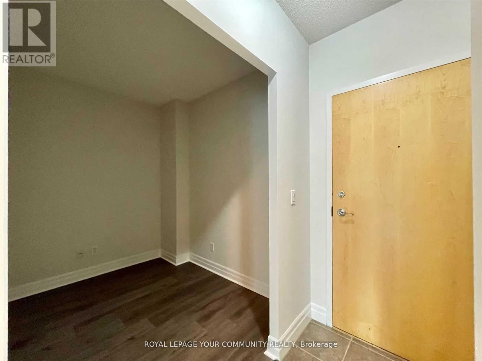 1006 - 8 Scollard Street, Toronto, Ontario  M5R 1M2 - Photo 5 - C12483693