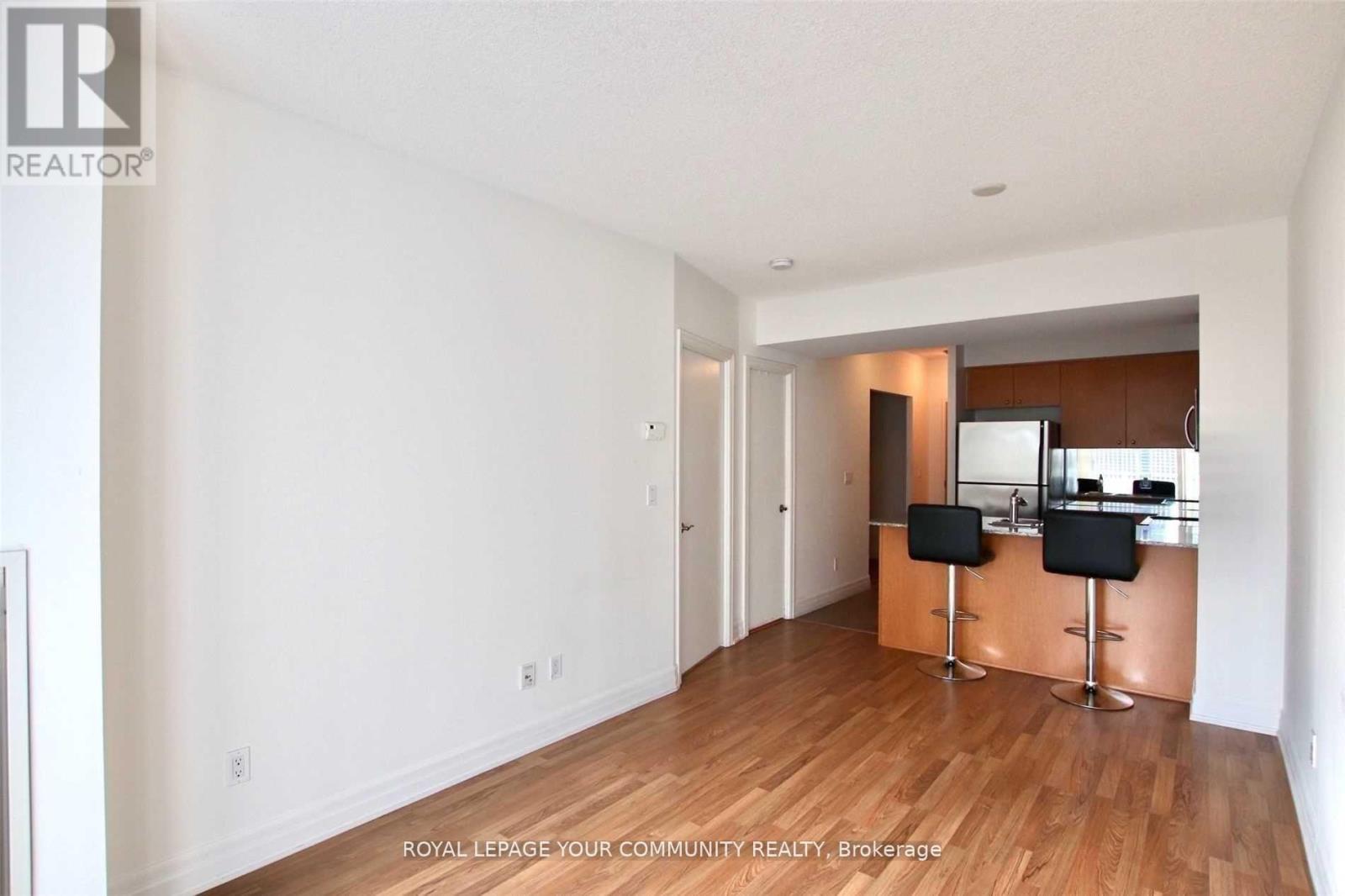 1006 - 8 Scollard Street, Toronto, Ontario  M5R 1M2 - Photo 9 - C12483693
