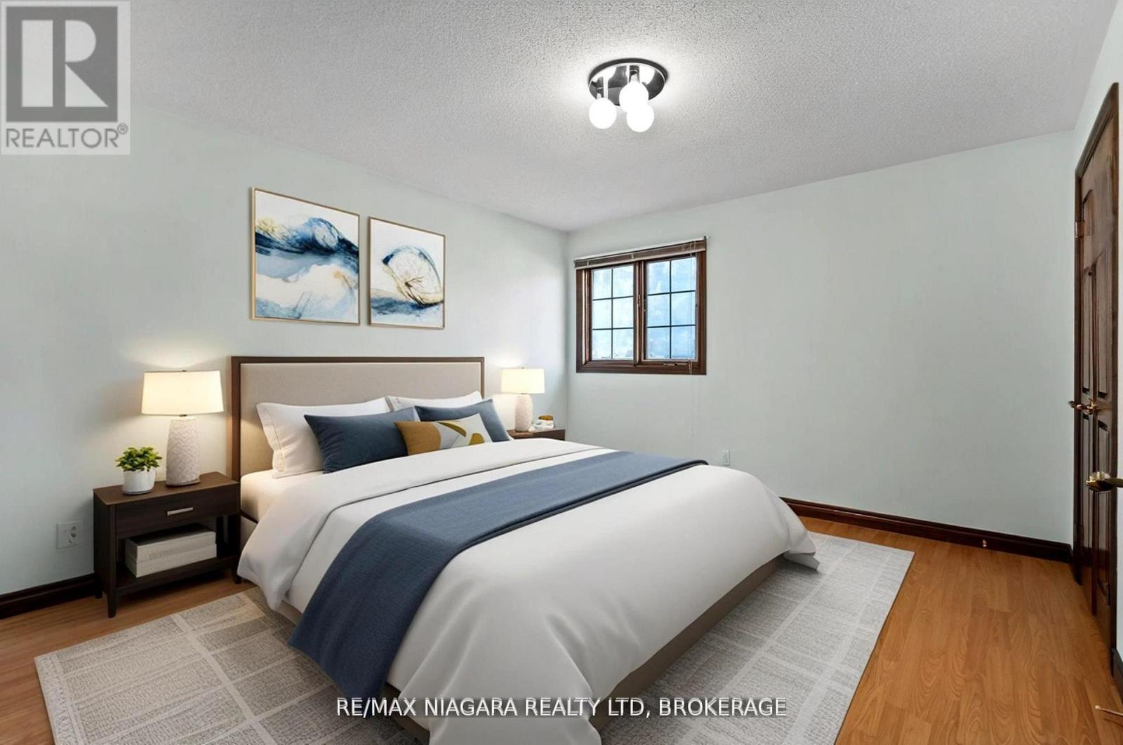 13 Shoreline Crescent, Grimsby, Ontario  L3M 5B2 - Photo 29 - X12483718