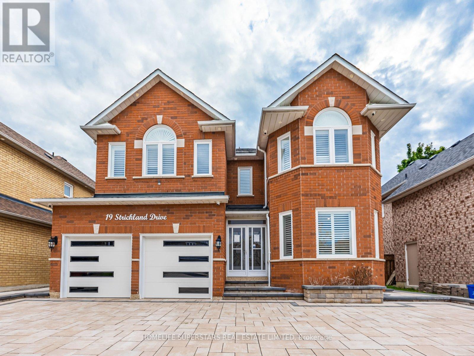 19 Strickland Drive, Ajax, Ontario  L1T 4A1 - Photo 2 - E12483589