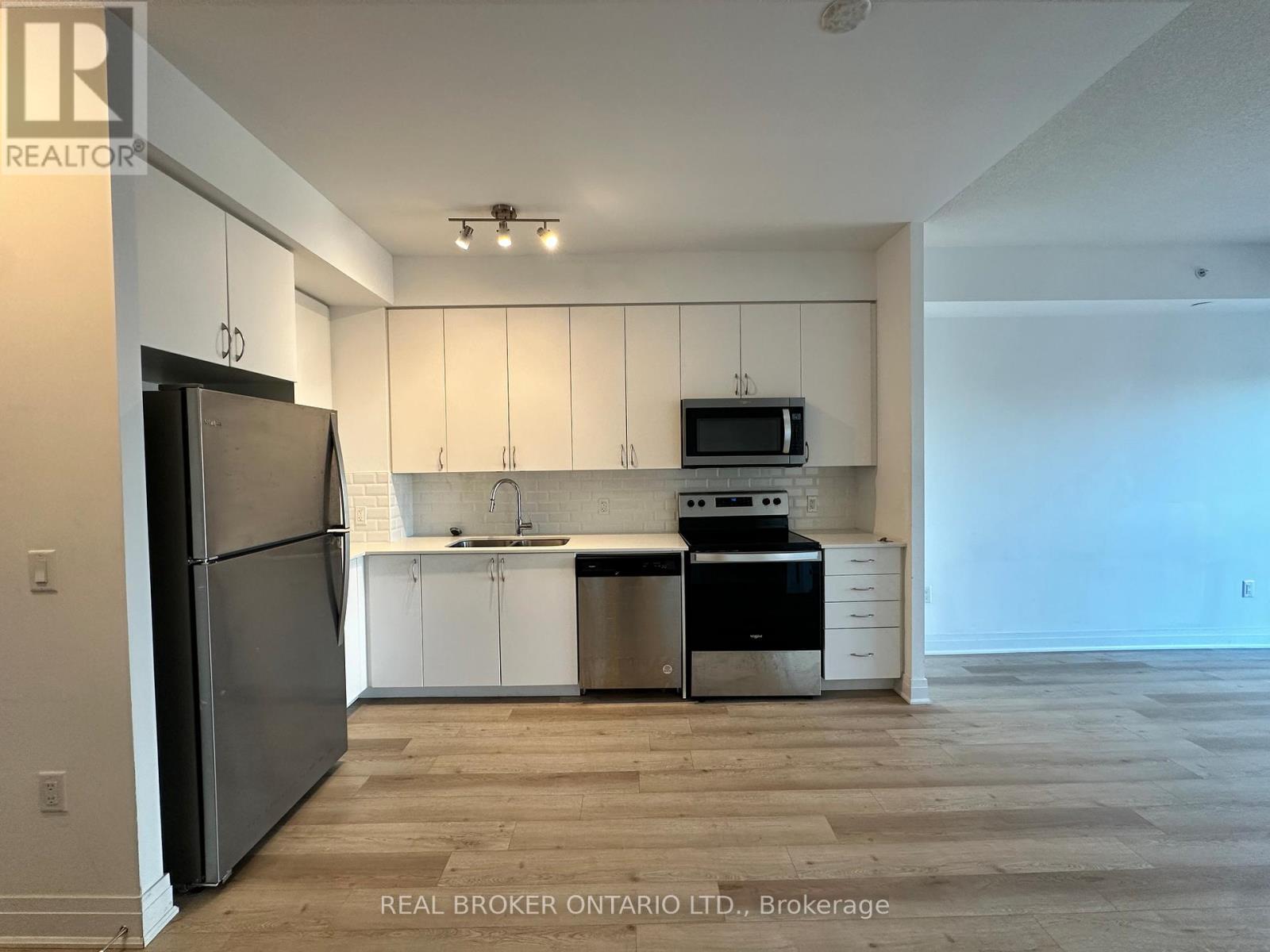 1206 - 3220 Sheppard Avenue E, Toronto, Ontario  M1T 0B7 - Photo 3 - E12483606