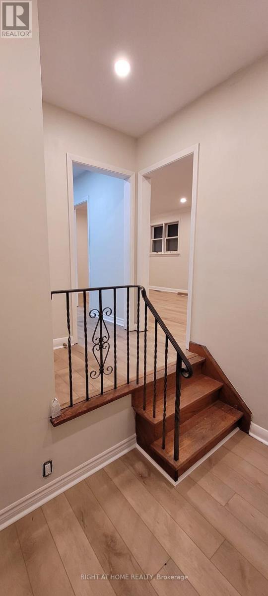 35 Flerimac Road, Toronto, Ontario  M1E 4B1 - Photo 7 - E12483617