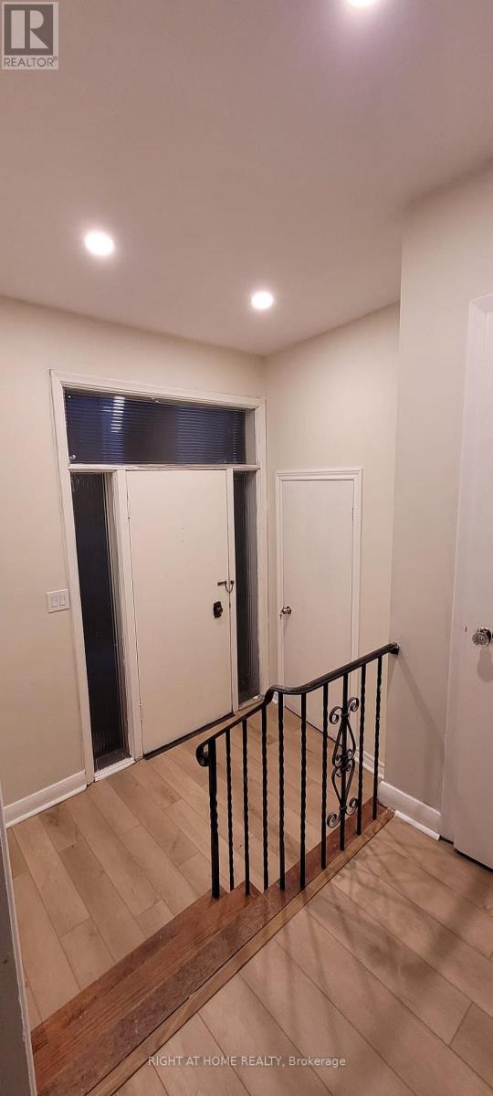 35 Flerimac Road, Toronto, Ontario  M1E 4B1 - Photo 8 - E12483617