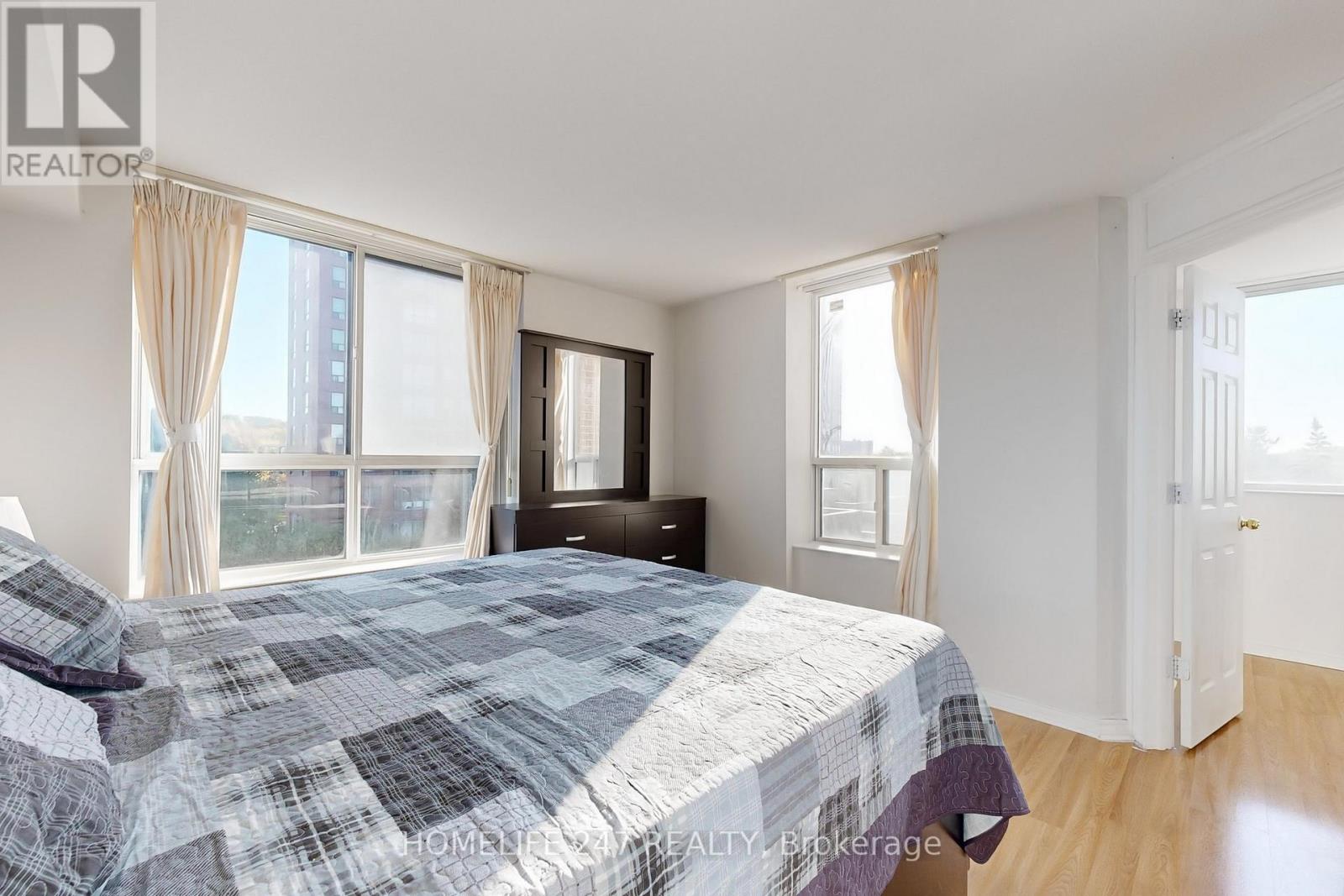 413 - 330 Mccowan Road, Toronto, Ontario  M1J 3N3 - Photo 29 - E12483647
