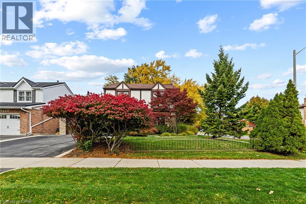 3265 Palmer Drive, Burlington, Ontario  L7M 1W1 - Photo 2 - 40782423