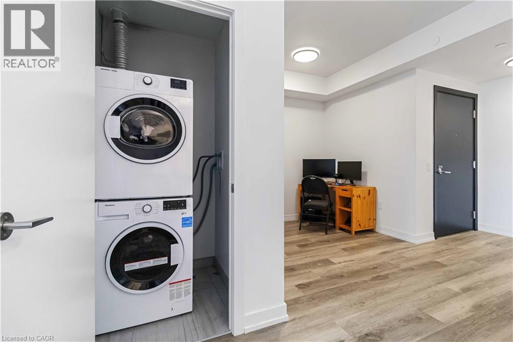 15 Wellington Street S Unit# 408, Kitchener, Ontario  N2G 0E4 - Photo 6 - 40782318