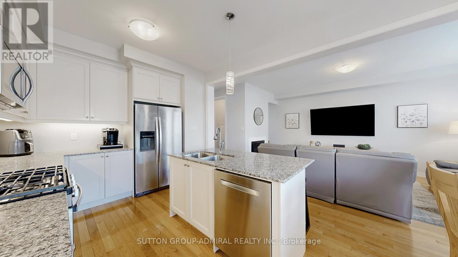 6 Andreeta Drive, Vaughan, Ontario  L4H 4H4 - Photo 15 - N12483564