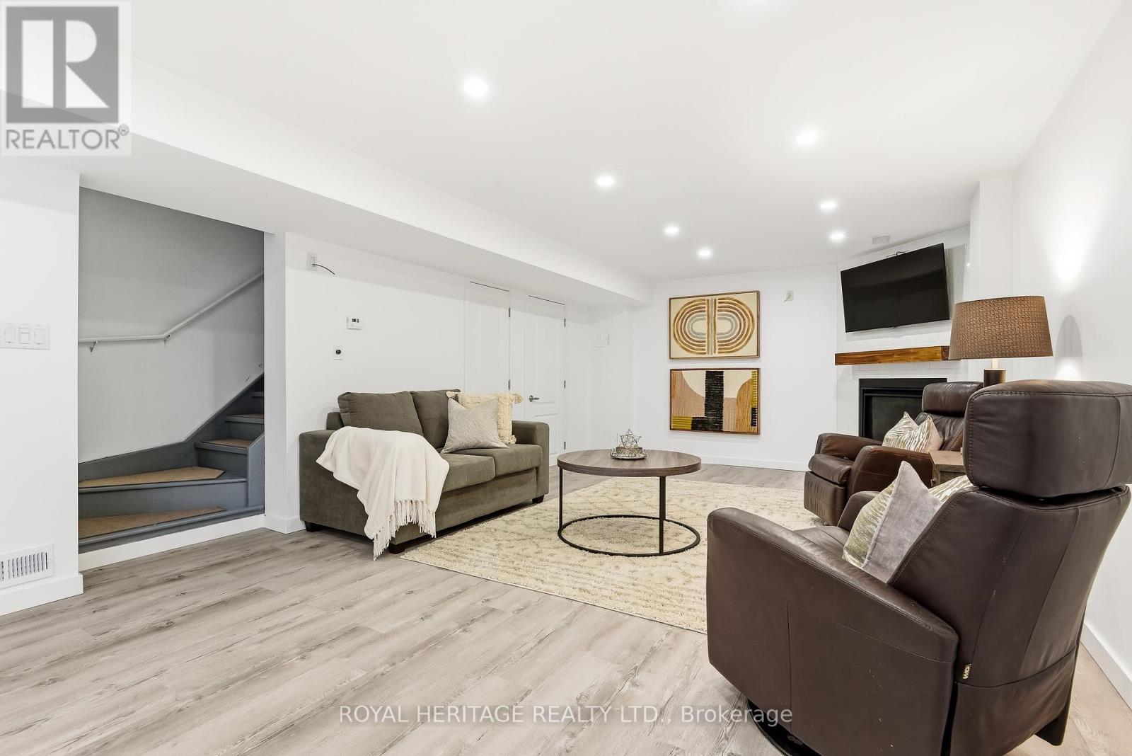 7 Sunderland Meadows Drive N, Brock, Ontario  L0C 1H0 - Photo 32 - N12483588