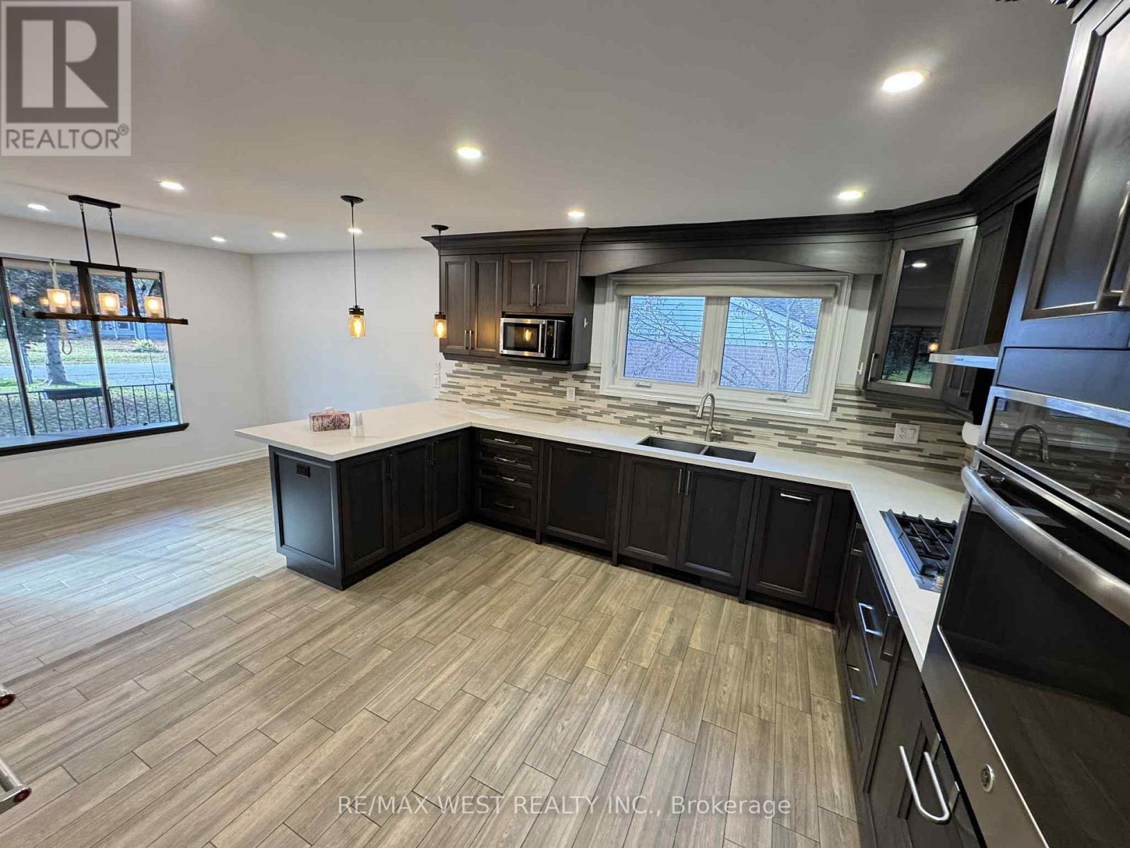 Main - 80 Maple Grove Avenue, Richmond Hill, Ontario  L4E 2X2 - Photo 7 - N12483633