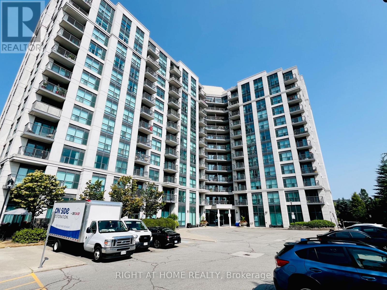203 - 185 ONEIDA CRESCENT, Richmond Hill, Ontario